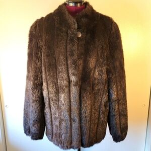 VTG Monterey Fashion faux fur coat